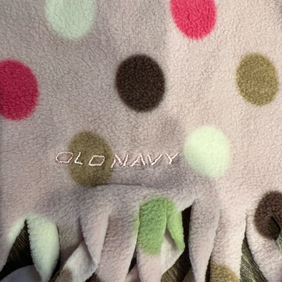 Old Navy One Size Pink Polka Dots Fleece Fringe Scarf - Picture 4 of 4